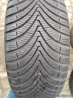 205/45/17 zimni pneu NOKIAN a KUMHO 205/45 R17 - 7