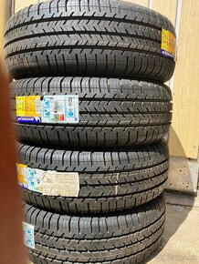 215/65 R15 C 104/102T MICHELIN AGILIS 51 - 7