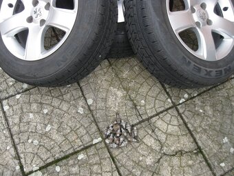 Prodám 16" kola na Peugeot 3008 - 7