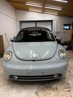 Prodám Vw beetle cabrio 2.0 - 7