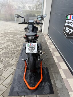 KTM Duke 125 rok 2022 - 7