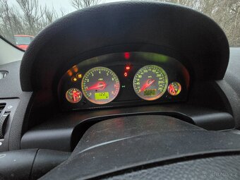 Ford Mondeo ST220 - 7