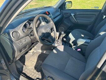 Prodám vůz Toyota RAV 4 - 7