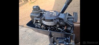Evinrude 4 HP 2 t, krátká noha ve výborném stavu - 7