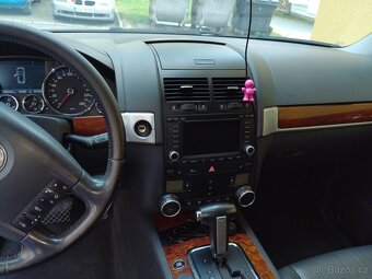 VW Touareg 3.0 V6 - 7