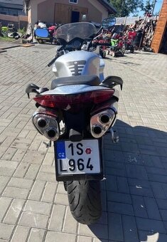 Honda VFR 800 - 7