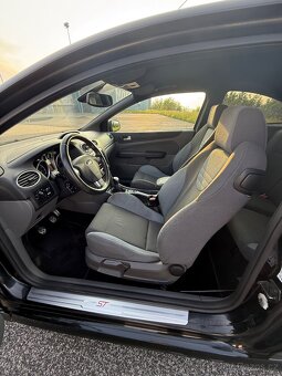 Ford Focus ST 225 - 7