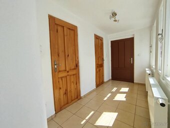 Prodej rodinného domu 135 m², pozemek 4086 m² Vlčnov - 7