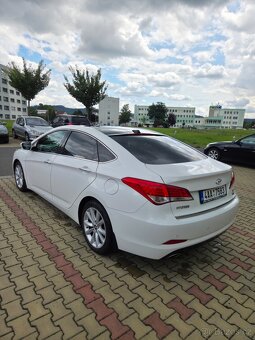 PRODÁM: Hyundai i40 1.7 CRDi – Automat, MAXIMÁLNÍ VÝBAVA, ČR - 7