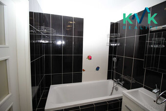 Prodej bytu 3+1, 68 m2, Krušnohorská, Karlovy Vary - 7