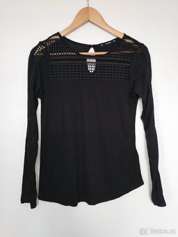 4x dámské / dívčí oblečení, vel. XS - S - 7