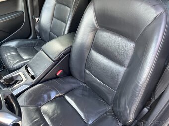 Volvo V70 2010 XENONY KŮŽE NAVIGACE - 7