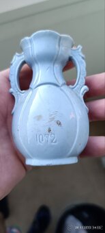 Prodám porcelánovou vázičku z 1. sv. války, originál - 7