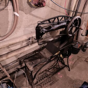 šicí stroj Singer - 7