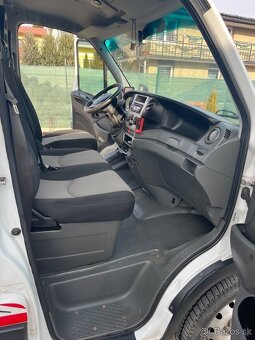 Odtahovka Iveco Daily odtahový speciál do 3,5t Sk - 7