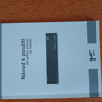 Televize Panasonic,setobox a DVD přehrávač +televizní stolek - 7