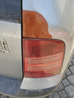 Prodám na dodělání nebo na díly plně funkční škoda octavia 1 - 7