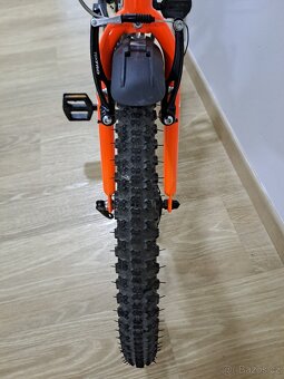 Author Cosmic 20" - TOP STAV - 7