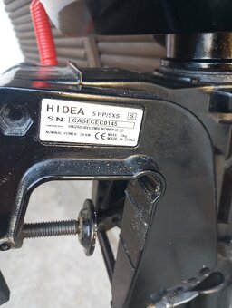 Prodám nafukovací člun s motorem - 7