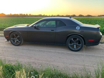 Dodge Challenger 3.6l - 7