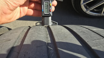 Letní pneu 275/35/19 Pirelli - 7