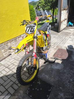 Prodám Suzuki RMZ - 7