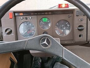 Mercedes-Benz 814 odtahová sjížděcí plošina - 7