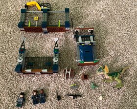 Lego 60003, 60023, 75931 - 7