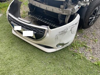 Peugeot 208 1.0i, r.2015, klima - 7
