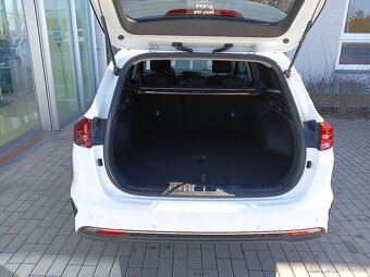 Kia Ceed SW 1.5 T-GDi TOP MY25 - 7