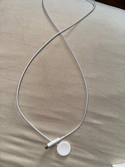Prodám Apple Watch SE 2. generace 40mm - 7