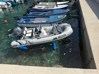 Prodám Highfield + Honda 20HP + vozík + bimini - 7