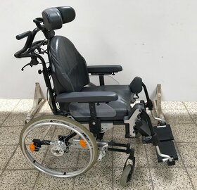 Multifunkční invalidní vozík Breezy - 7