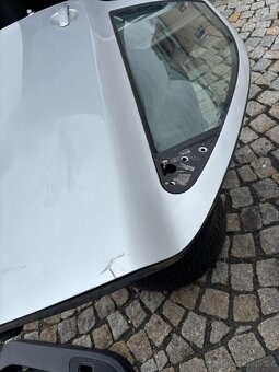 Škoda octavia 2 - přední pravé dveře - 7