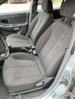 Hyundai Accent, 2005, 1,3 benzín 63 kW - 7