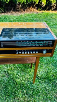 Retro gramo rádio - 7
