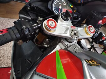 Aprilia rsv4 RR - 7