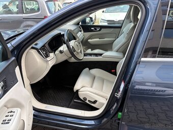Volvo XC60 B4 140kW Inscription 4x4 AUT. Int. dětské sedačky - 7