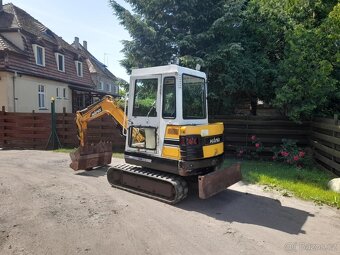 Hanix h260-2 Minibagr 2,7T + 2x lžíce - 7