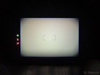 Analog Minolta Dynax 300si + Minolta 35-70 mm F 3,5-4,5 - 7