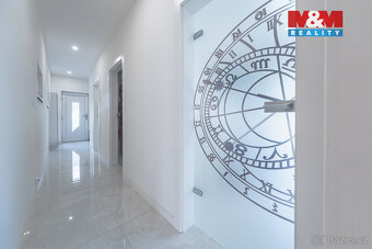 Prodej plně soběstačného rodinného domu v Rostoklatech - 7