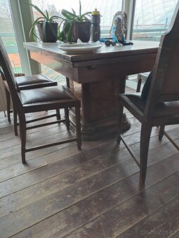 Prodám starožitný dubový nábytek - 7