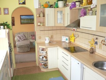 ČEKANICE - byt 4+1 s plechovou garáží a zahrádkou - 7