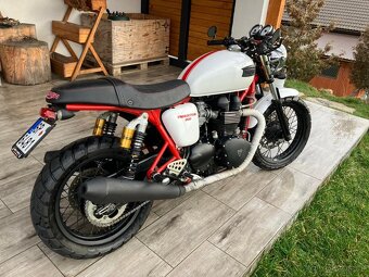 Triumph Thruxton 900 - 7