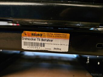 Otočná sedačka spolujezdce VW Transporter T6 - 7