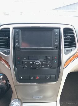 Jeep Grand Cherokee - 7