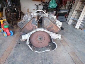 Tatra 613 Motor+převodovka - 7