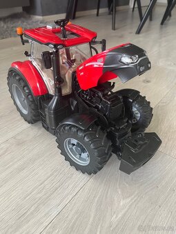 Traktor Bruder - 7