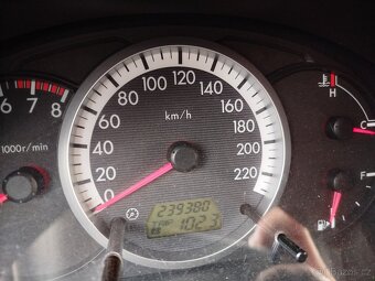 Mazda 5 - 7