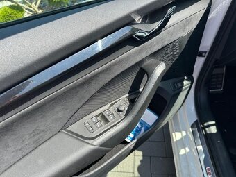 Škoda Octavia RS iV 1,4TSI 180kw/matrix/kamera/virtual/PHEV - 7